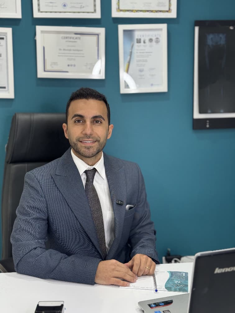 دکتر مصطفی صالح‌پور متخصص ارتوپدی و فلوشیپ جراحی زانو